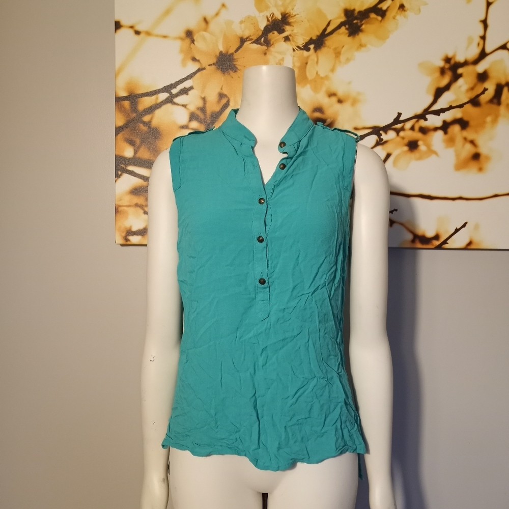 Forever 21 Seagreen sleeveless blouse